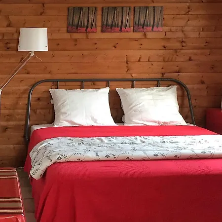 Le Rouge De La Gare Apartman *
